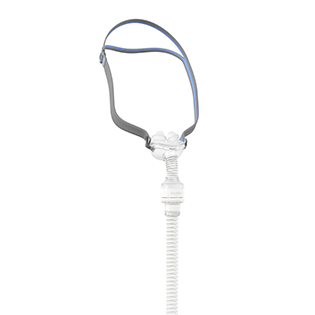 Maska do aparatu CPAP z rurką i paskiem na głowę, widok z przodu na białym tle.