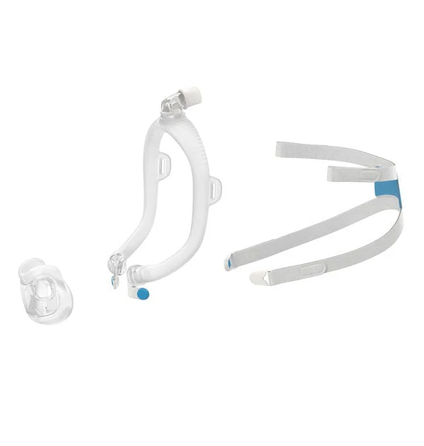 AirFit_F30i_Assembly_QRHS_Exploded_720x Maska do aparatu CPAP w częściach: poduszka nosowa, rama i opaska do mocowania na głowie.
