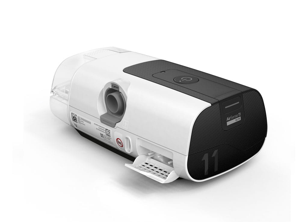 sleep-apnea-airsense-11-airsense-11-elite-back-view Aparat CPAP AirSense 11 Elite w kolorach biało-czarnym, widok z boku.